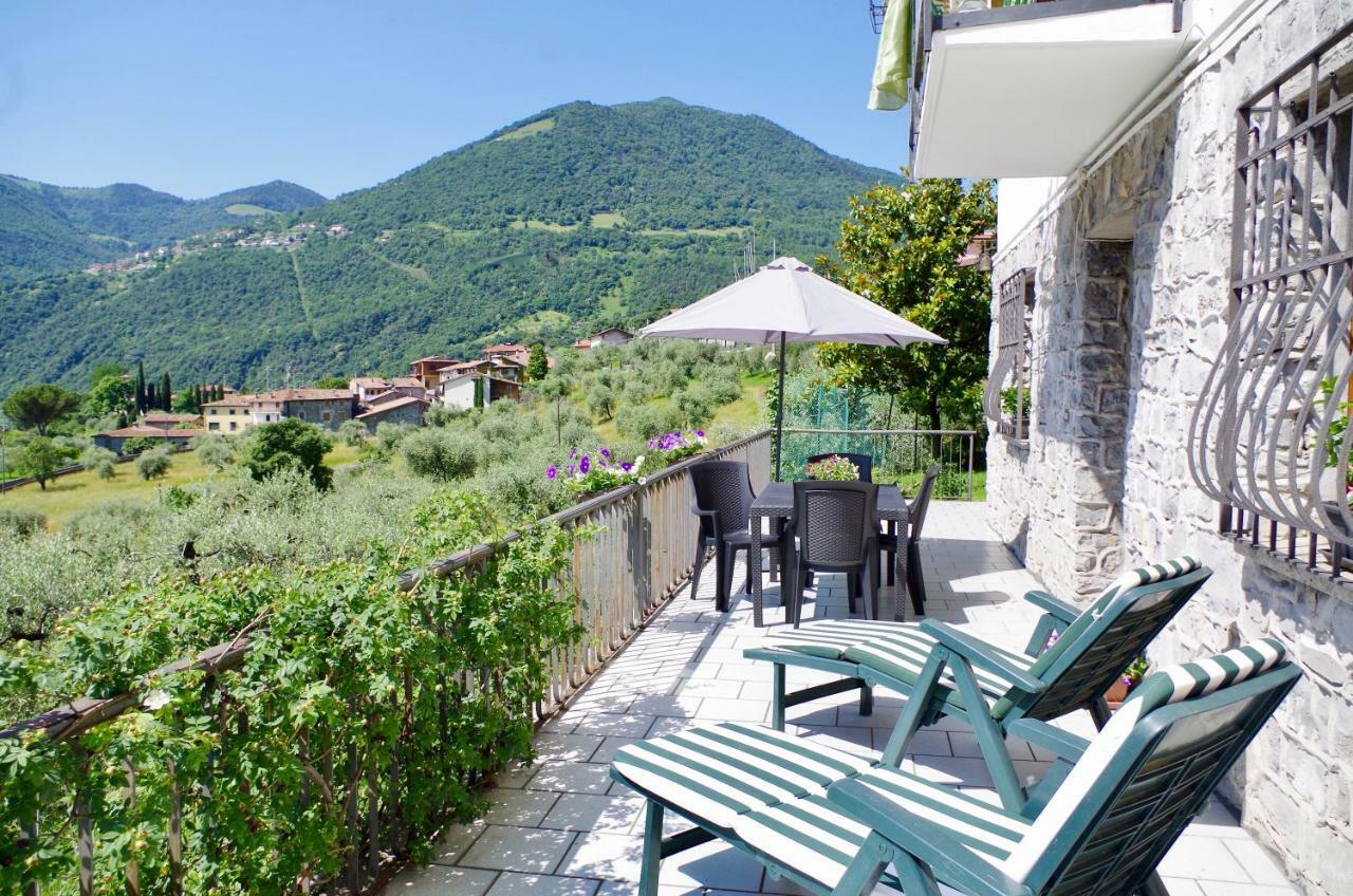 Casa Emilia Vila Riva di Solto Exterior foto