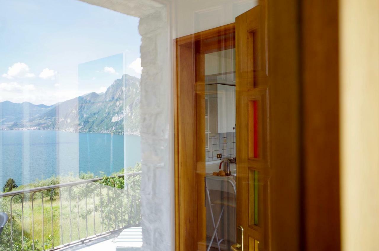 Casa Emilia Vila Riva di Solto Exterior foto